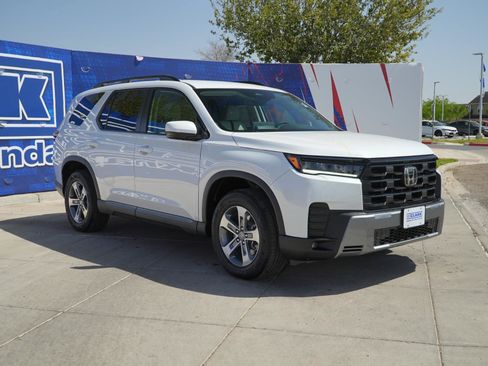 Used 2026 Honda Pilot EX-L image 3