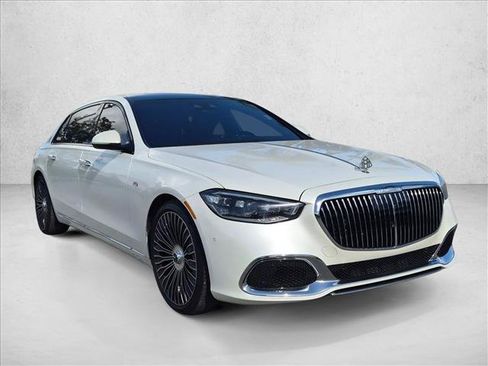 Certified 2023 Mercedes-Benz Maybach S 680 4MATIC image 3