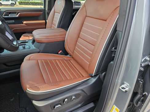 New 2026 GMC Sierra 1500 Denali Ultimate AWD/4WD image 22