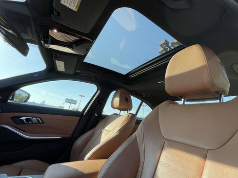 Used 2020 BMW 330i Sedan w/ Convenience Package image 15