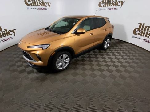 Certified 2024 Buick Encore GX Preferred w/ Comfort Package AWD/4WD image 4