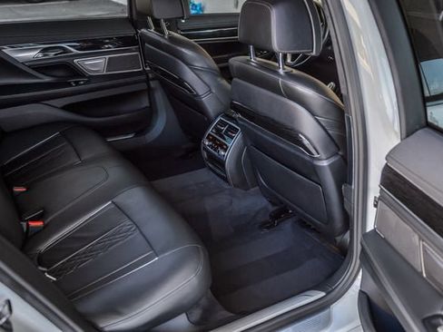 Used 2017 BMW 740i RWD image 43