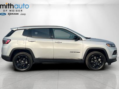New 2026 Jeep Compass Latitude