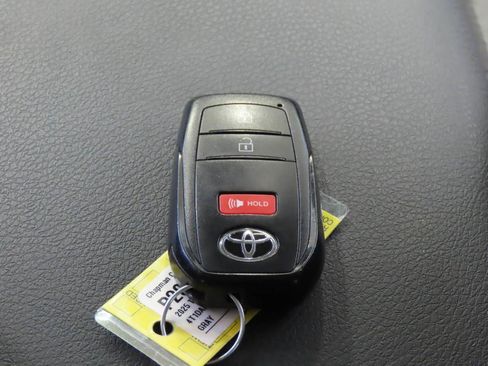 Used 2025 Toyota Camry LE FWD image 19