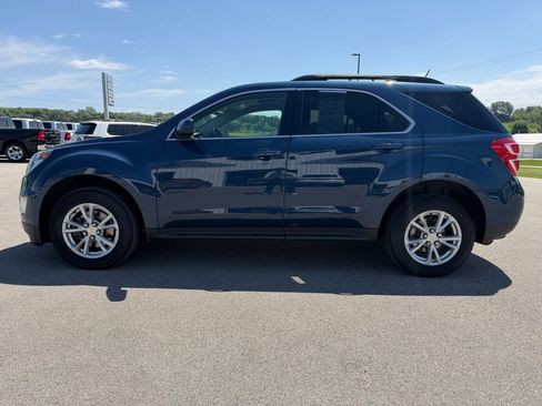 Used 2017 Chevrolet Equinox LT w/ Convenience Package FWD image 8
