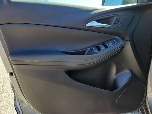 Used 2023 Buick Encore GX Preferred w/ Cold Weather Comfort Package AWD/4WD image 14