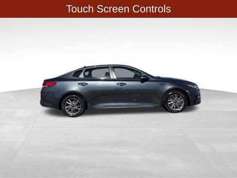 Used 2020 Kia Optima LX image 8