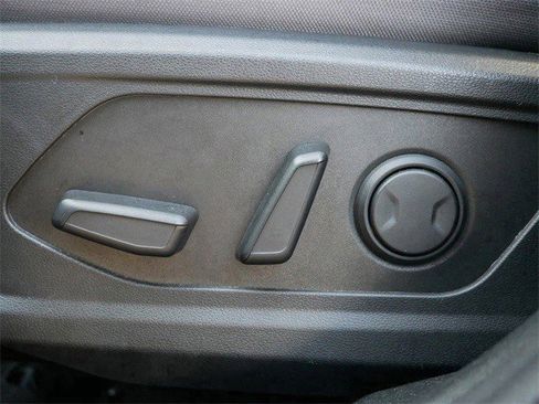 Used 2024 Hyundai Santa Cruz SEL image 17