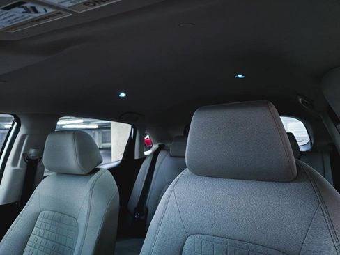 Used 2023 Honda HR-V LX image 17