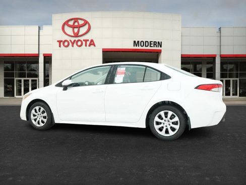 New 2026 Toyota Corolla LE image 12