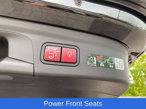 Used 2025 Mercedes-Benz GLE 350 4MATIC image 7