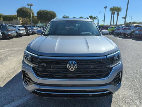 New 2026 Volkswagen Atlas SEL Premium R-Line image 11