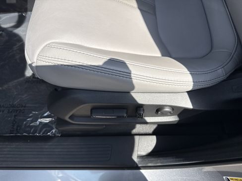 Certified 2025 Honda Pilot EX-L image 22