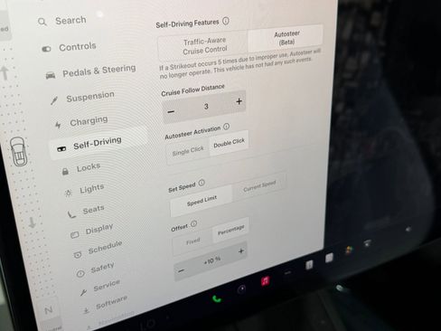 Used 2023 Tesla Model X image 31