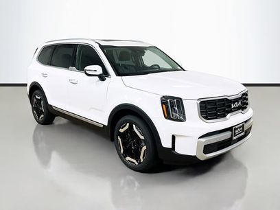 New 2025 Kia Telluride S