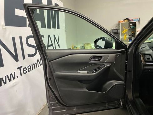 Certified 2024 Nissan Rogue S AWD/4WD image 9