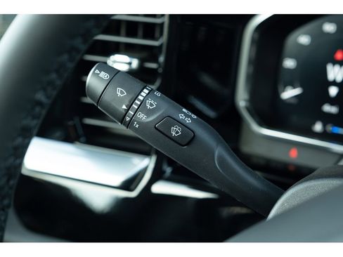 New 2026 GMC Sierra 1500 SLT w/ SLT Premium Plus Package image 21