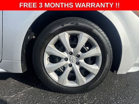 Used 2020 Toyota Corolla LE FWD image 10
