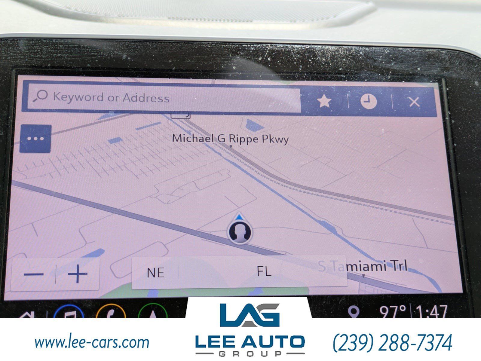 Used 2019 Chevrolet Equinox Premier FWD image 27
