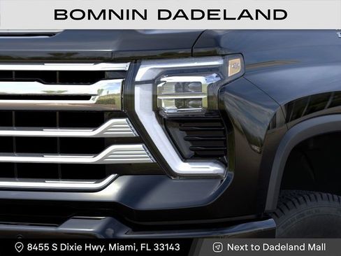 New 2026 Chevrolet Silverado 3500 High Country w/ High Country Premium Package AWD/4WD image 10