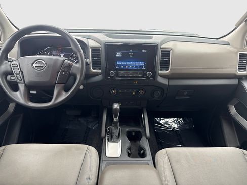 Used 2022 Nissan Frontier SV w/ Technology Package RWD image 20