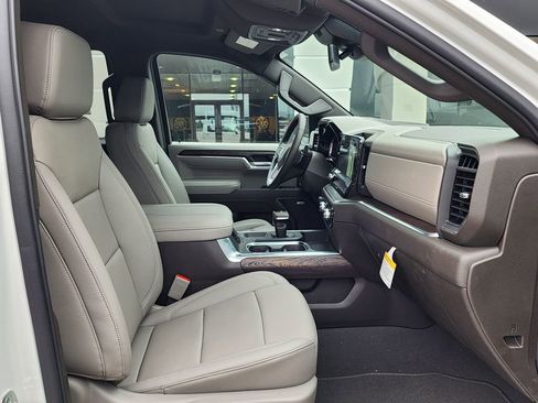 New 2026 GMC Sierra 1500 SLT w/ SLT Premium Plus Package AWD/4WD image 38