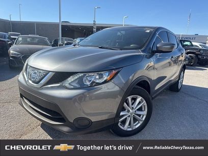 Used 2018 Nissan Rogue Sport S w/ S Appearance Package