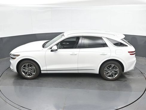 Used 2025 Genesis GV70 2.5T AWD/4WD image 39