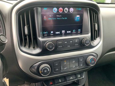 Certified 2016 Chevrolet Colorado LT w/ LT Convenience Package AWD/4WD image 13