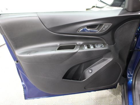 Used 2022 Chevrolet Equinox LT FWD image 6