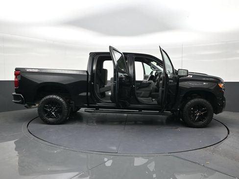 Used 2023 Chevrolet Silverado 1500 Custom Trail Boss AWD/4WD image 30