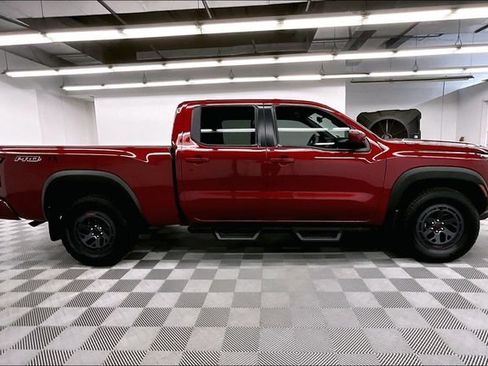 Used 2025 Nissan Frontier PRO-4X AWD/4WD image 15
