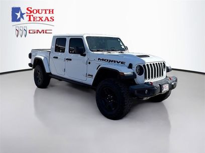 Used 2022 Jeep Gladiator Mojave w/ LED Lighting Group