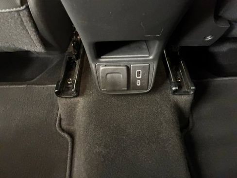 Certified 2022 Chevrolet TrailBlazer RS w/ Technology Package AWD/4WD image 19