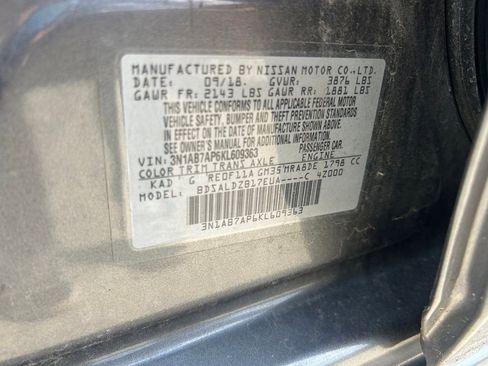 Used 2019 Nissan Sentra SV FWD image 11