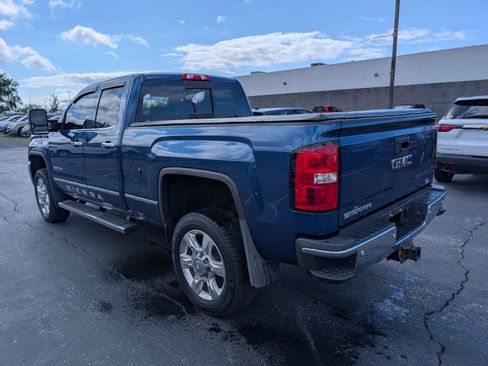 Used 2018 GMC Sierra 2500 SLT AWD/4WD image 5