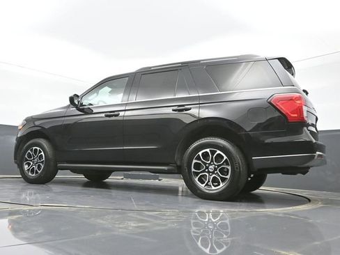 Used 2024 Ford Expedition XLT AWD/4WD image 44