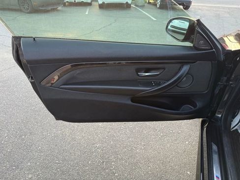 Used 2016 BMW M4 Coupe image 29