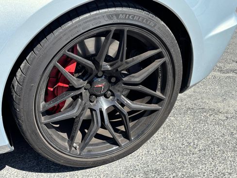 Used 2023 Chevrolet Corvette Z06 RWD image 7