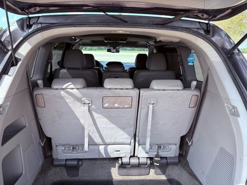 Used 2014 Honda Odyssey EX-L image 6