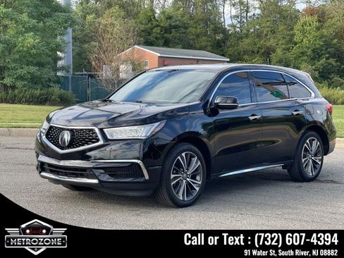 Used 2020 Acura MDX SH-AWD w/Technology Pkg image 2