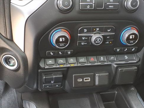 Used 2022 Chevrolet Silverado 1500 LTZ w/ LTZ Premium Texas Edition image 20