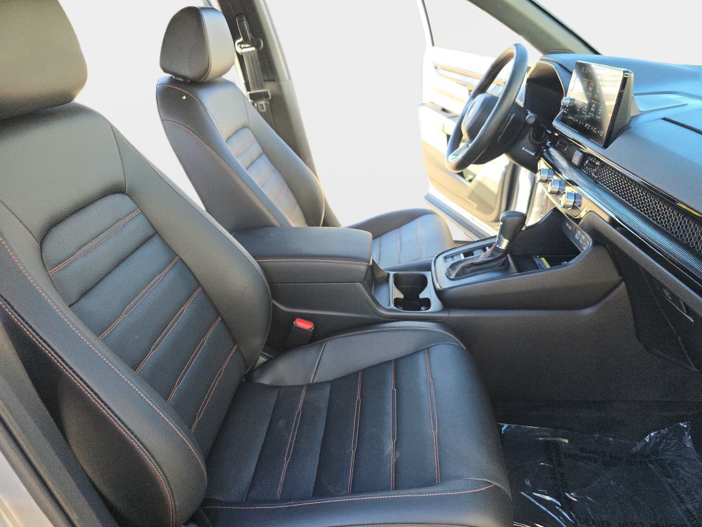 Used 2025 Honda CR-V Sport Touring image 12