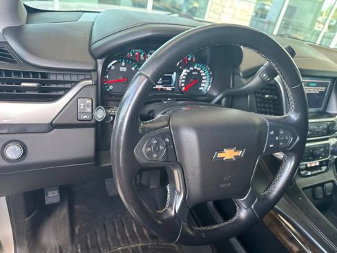 Used 2019 Chevrolet Tahoe LT RWD image 11