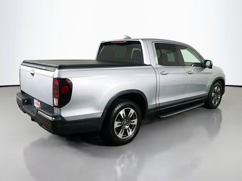 Used 2017 Honda Ridgeline RTL-T image 19