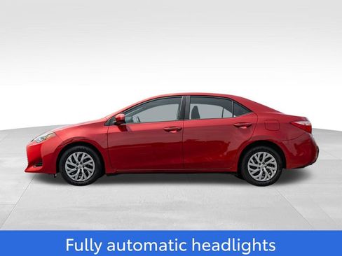 Used 2019 Toyota Corolla LE FWD image 4