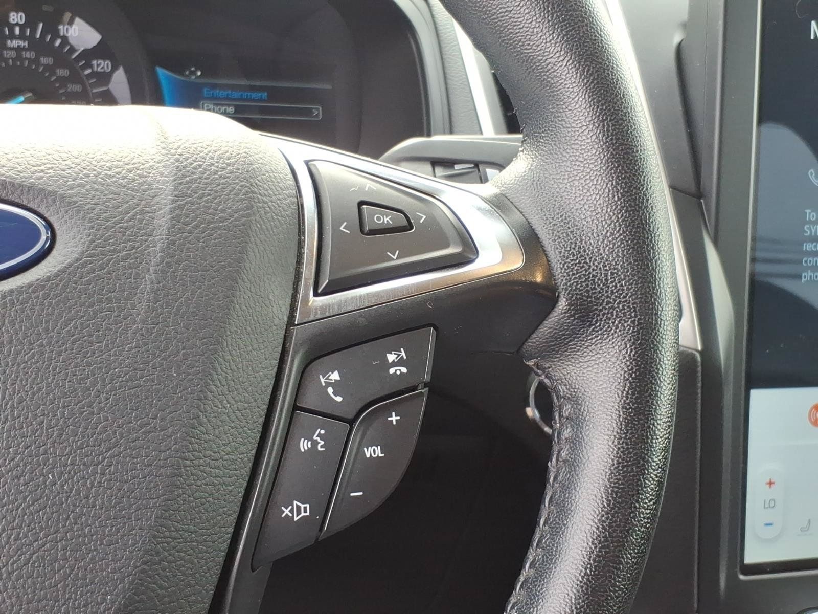 Used 2024 Ford Edge SEL AWD/4WD image 18