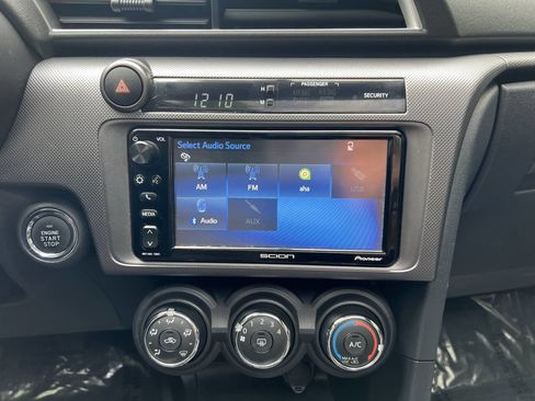 Used 2016 Scion tC FWD image 16