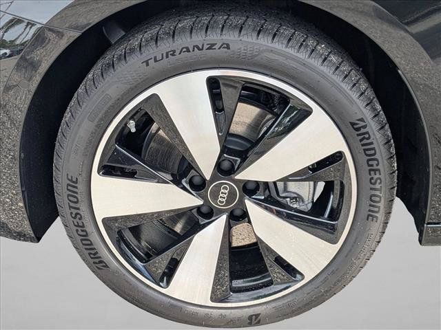 Used 2025 Audi A5 2.0T Premium Plus w/ Premium Plus AWD/4WD image 9