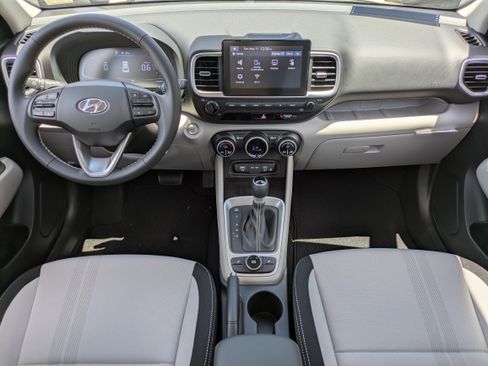 New 2026 Hyundai Venue SEL FWD image 13